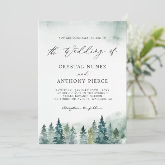Serene Winter Forest Pine Trees Wedding Einladung (Stehend Vorderseite)