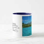 Serenity Prayer & Landschaftlich Bora Bora Tasse (Zentrum)