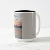 SERENITY PRAYER ZWEIFARBIGE TASSE (VorderseiteRechts)