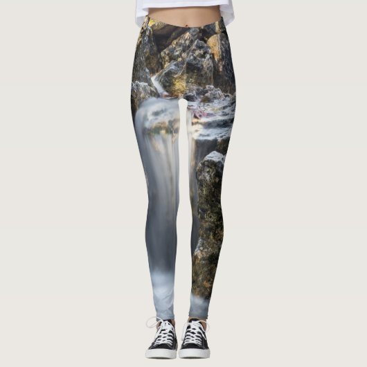Serenity Wellness-Center Falls Leggings (Vorderseite)