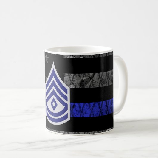Sergeant mit Diamond Thin Blue Line Distressed Fl Kaffeetasse (VorderseiteRechts)