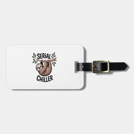 Serial Chiller Sloth Hanging from Branch Gepäckanhänger (Vorderseite horizontal)