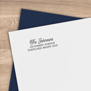 Serif- und klassische Cursive Nachname-Rücksendead Permastempel