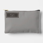 Serious Classic Minimal Simple Grey Zubehörtasche (Vorderseite)