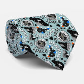 Serotonin im Weltraum auf Aquamarine Krawatte (Gerollt)