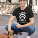 Service human Keine Haustiere T-Shirt<br><div class="desc">Dieses Design kann in dem Bereich personalisiert werden, der durch das Ändern des Fotos und/oder Textes zur Verfügung gestellt wird. Sie können auch angepasst werden, indem Sie auf Vorlage personalisieren klicken und dann auf die Schaltfläche klicken, um weitere Optionen anzupassen, um die Hintergrundfarbe zu löschen oder zu ändern, Text hinzuzufügen,...</div>