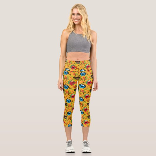 Sesame Street Kwanzaa Pattern Capri Leggings (Vorderseite)