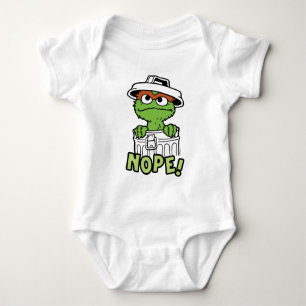 Sesame Street Oscar the Grouch Nope! Baby Strampler
