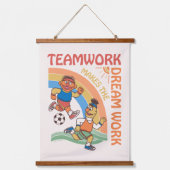 Sesamstraße | Ernie & Bert Teamwork Wandteppich Mit Holzrahmen (Vorderseite)