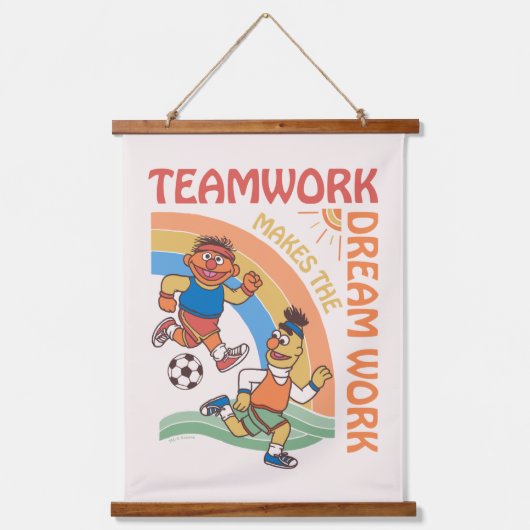 Sesamstraße | Ernie & Bert Teamwork Wandteppich Mit Holzrahmen (Vorderseite)