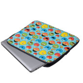 Sesamstraße gegenüber Muster in blau Laptopschutzhülle (Vorne Knopf)