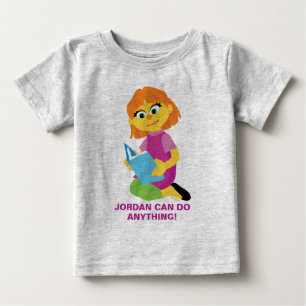 Sesamstraße   Julia Lesen eines Buches Baby T-shirt