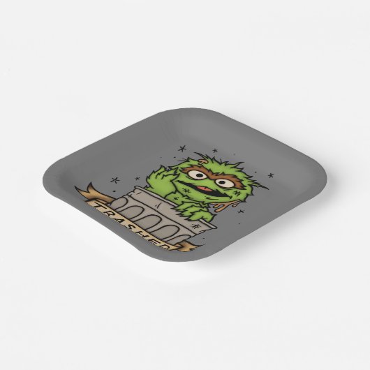 Sesamstraße | Oscar der Grouch Trashed Pappteller (Gewinkelt)