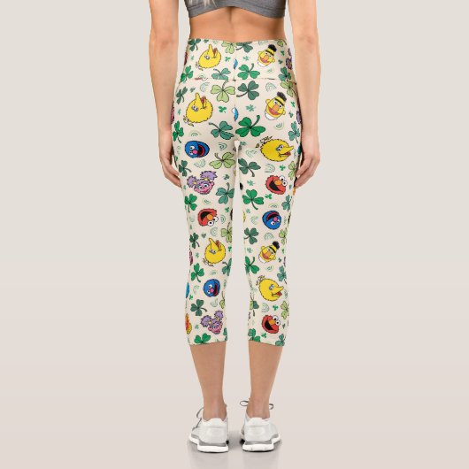 Sesamstraße St. Patrick's Day Pattern Capri Leggings (Rückseite)