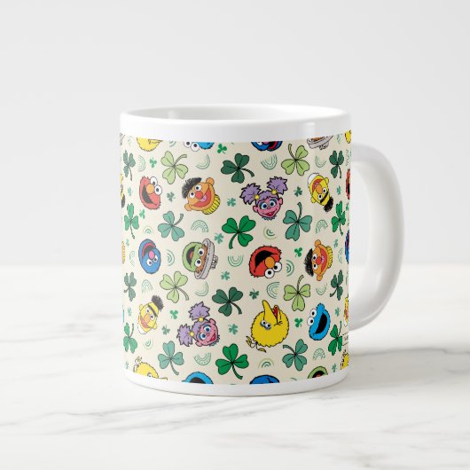 Sesamstraße St. Patrick's Day Pattern Jumbo-Tasse (Vorderseite Rechts)