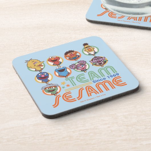 Sesamstraße | Team Sesame Seit 1969 Getränkeuntersetzer (Linke Seite)