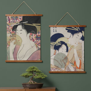 Set aus Zwei: Exquisite Vintage-Japanische Geisha- Wandteppich Mit Holzrahmen
