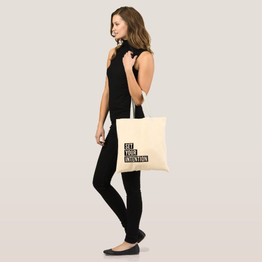 Set Ihre Absicht Typografie Tragetasche (Vorderseite (Model))