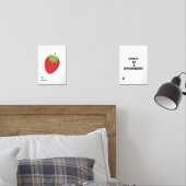 Set of Two Strawberry Gallery Wall Prints (Schlafzimmer)