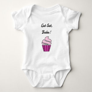Set pinkfarbener Kuchen Baby Strampler