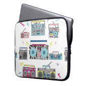 Set verschiedener Vintager Kassettenabspielgeräte. Laptopschutzhülle (Vorderseite Links)