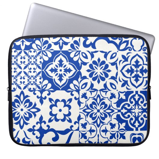 Set von 16 Fliesen Azulejos in blau, weiß. Origina Laptopschutzhülle (Vorderseite)