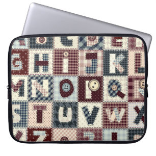 Set von Buchstaben im Patchwork-Stil. Mai b Laptopschutzhülle