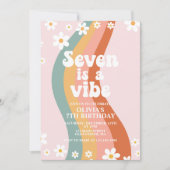 Seven ist ein Vibe Groovy daisy Regenbogen 7. Gebu Einladung (Vorderseite)