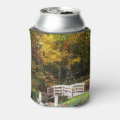 Seven Springs Fall Bridge I Herbst Landschaft Dosenkühler (Kanne Rückseite)