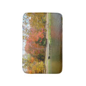 Seven Springs Fall Bridge III Herbstlandschaft Badematte (Vorderseite Vertikal)