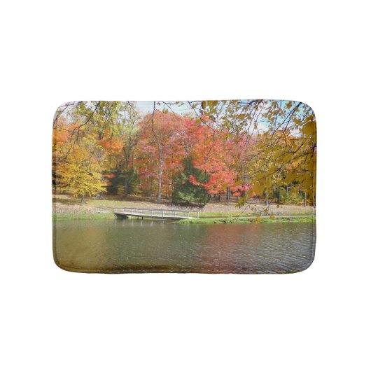 Seven Springs Fall Bridge III Herbstlandschaft Badematte (Vorderseite)