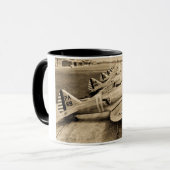Seversky P-35 Vintage WWII Kämpfer-Flugzeuge Tasse (Vorderseite Links)
