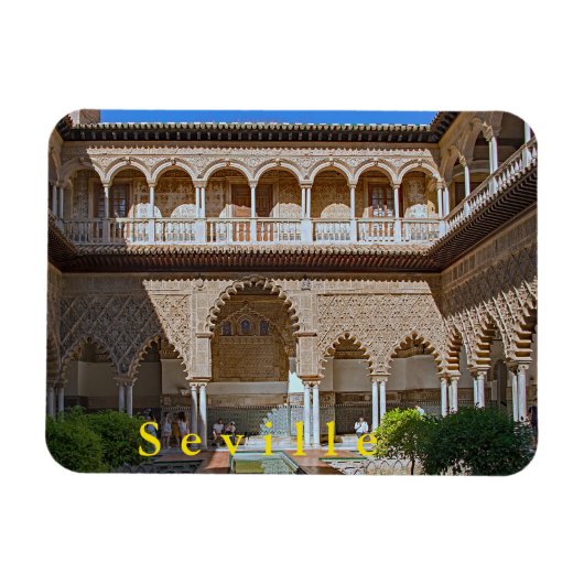 Sevilla. Alcazar. Der Hof der Maidens. Magnet (Horizontal)