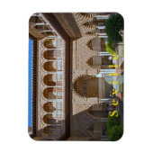 Sevilla. Alcazar. Der Hof der Maidens. Magnet (Vertikal)