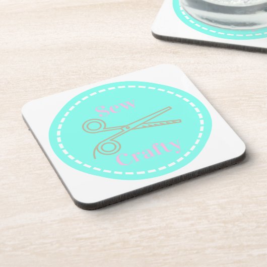 Sew Crafty Aqua Blue Circle mit Schere Getränkeuntersetzer (Linke Seite)