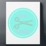 Sew Crafty Pastel Pink Gray Aqua Fotoplatte<br><div class="desc">Ein fröhliches Design für diejenigen,  die Liebe machen,  kreieren und kreieren!</div>