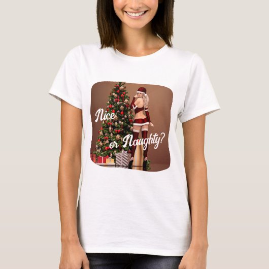 Sexy Santa Girl in der Nähe des Weihnachtsbaumes T-Shirt (Vorderseite)
