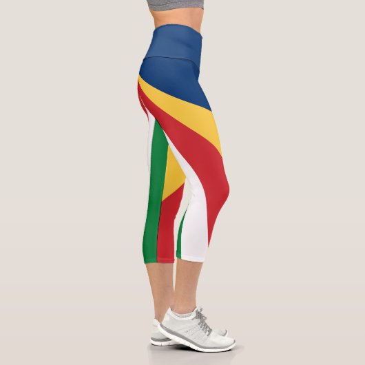 Seychellen-Flagge Capri Leggings (Rechts)