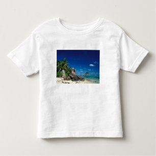 Seychellen, Mahe Island, Anse Royale Beach. Kleinkind T-shirt