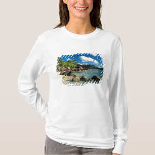Seychelles, Mahe-Insel, Anse Royale Beach. 3 T-Shirt