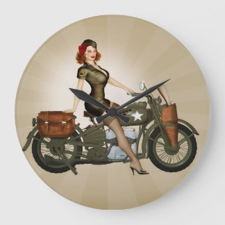 Sgt. Davidson Army Motorcycle Pinup Clock Große Wanduhr