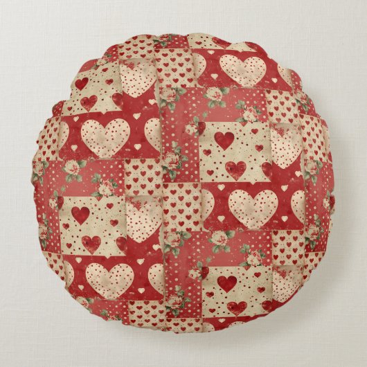 Shabby Chic Red Patchwork Pattern Rundes Kissen (Vorderseite)
