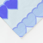 Shades of Blue Heart Rows Fleecedecke (Ecke)