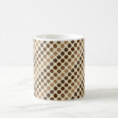 Shades of Brown Polka Dots by Shirley Taylor Kaffeetasse (Mittel)