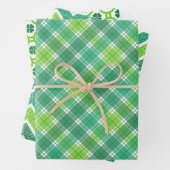 SHADES OF GREEN AND WHITE IRISH PATTERNS GESCHENKPAPIER SET (Beispiel)