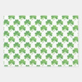 SHADES OF GREEN WITH WHITE IRISH SHAMROCKS GESCHENKPAPIER SET (Vorderseite 2)