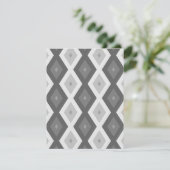 Shades of grey diamond pattern RSVP karte (Stehend Vorderseite)