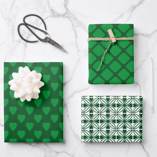 SHADES OF IRISH GREEN & WHITE PATTERNS GESCHENKPAPIER SET (Vorderseite)