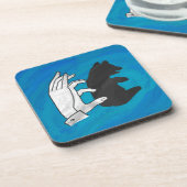 Shadow Bear Cube On Blue Getränkeuntersetzer (Linke Seite)