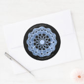 Shadow Rose Mandala Sticker - Blau auf Schwarz (Umschlag)